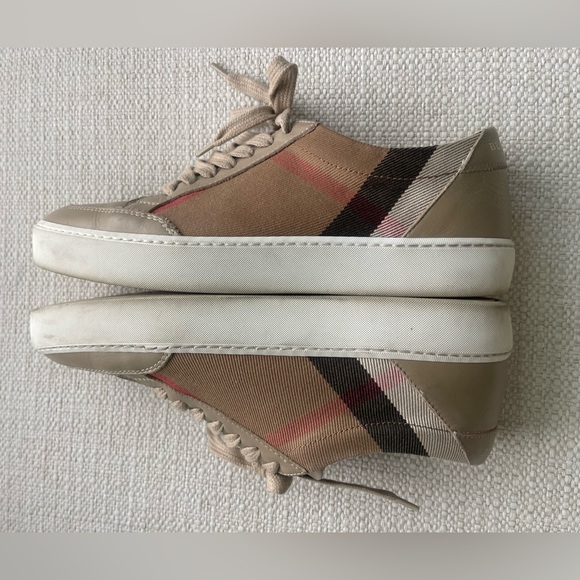 Burberry Salmond Tan Sneaker 37.5 - Picture 4 of 11